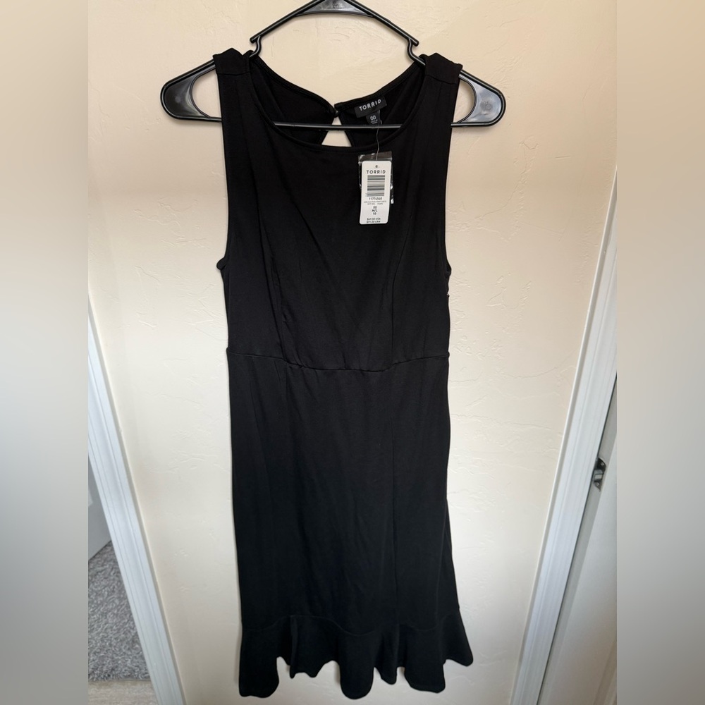 NWT Black Torrid dress Size 00 M/L